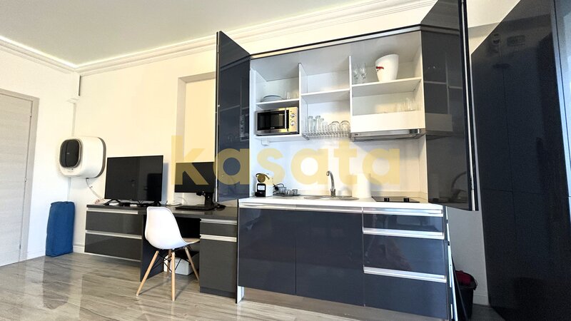 Mamaia, oportunitate investitie, garsoniera White Tower, 41 mp